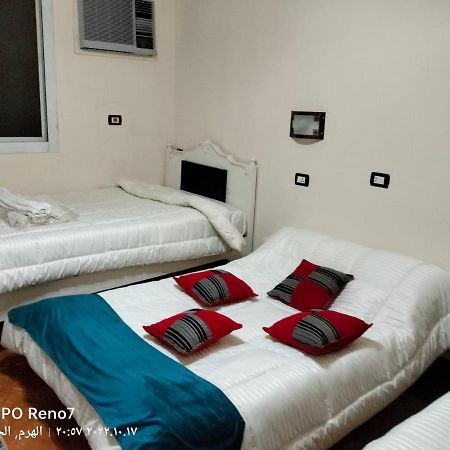 Hostel View Pyramids Кайро Екстериор снимка